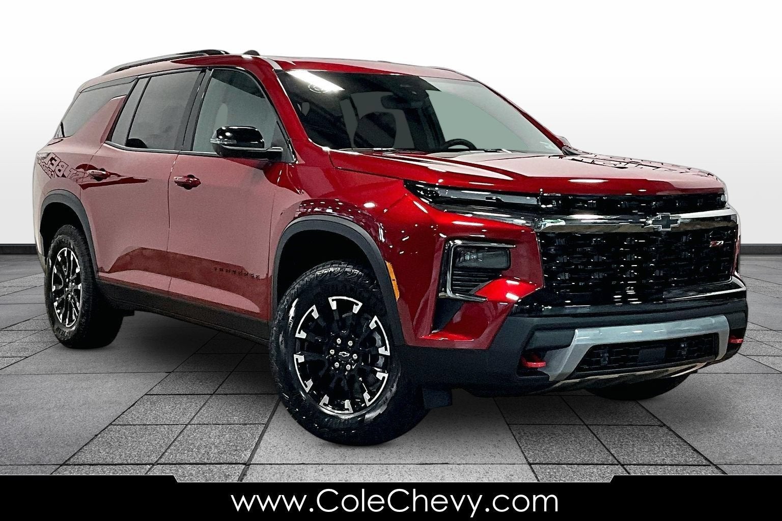 2026 Chevrolet Traverse Z71 in Radiant Red Tintcoat — front three-quarter view